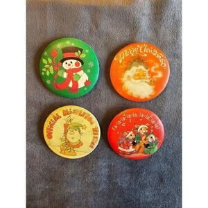 Hallmark Lot Of Vintage 70s and 80s Christmas Button Pins